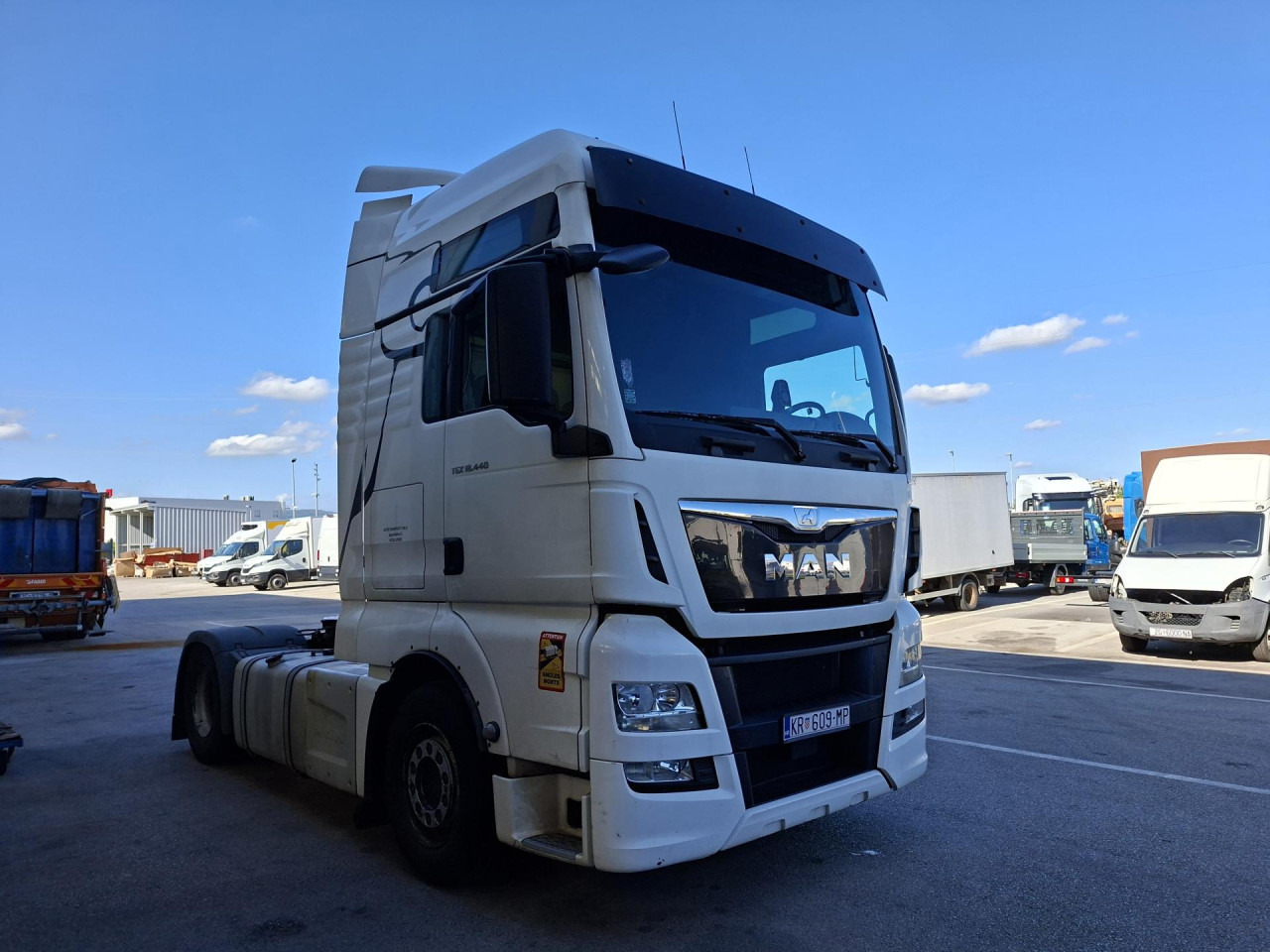 MAN TGX 18.440 4X2 BLS - Vilkikas: foto 2 MAN TGX 18.440 4X2 BLS - Vilkikas: foto 2