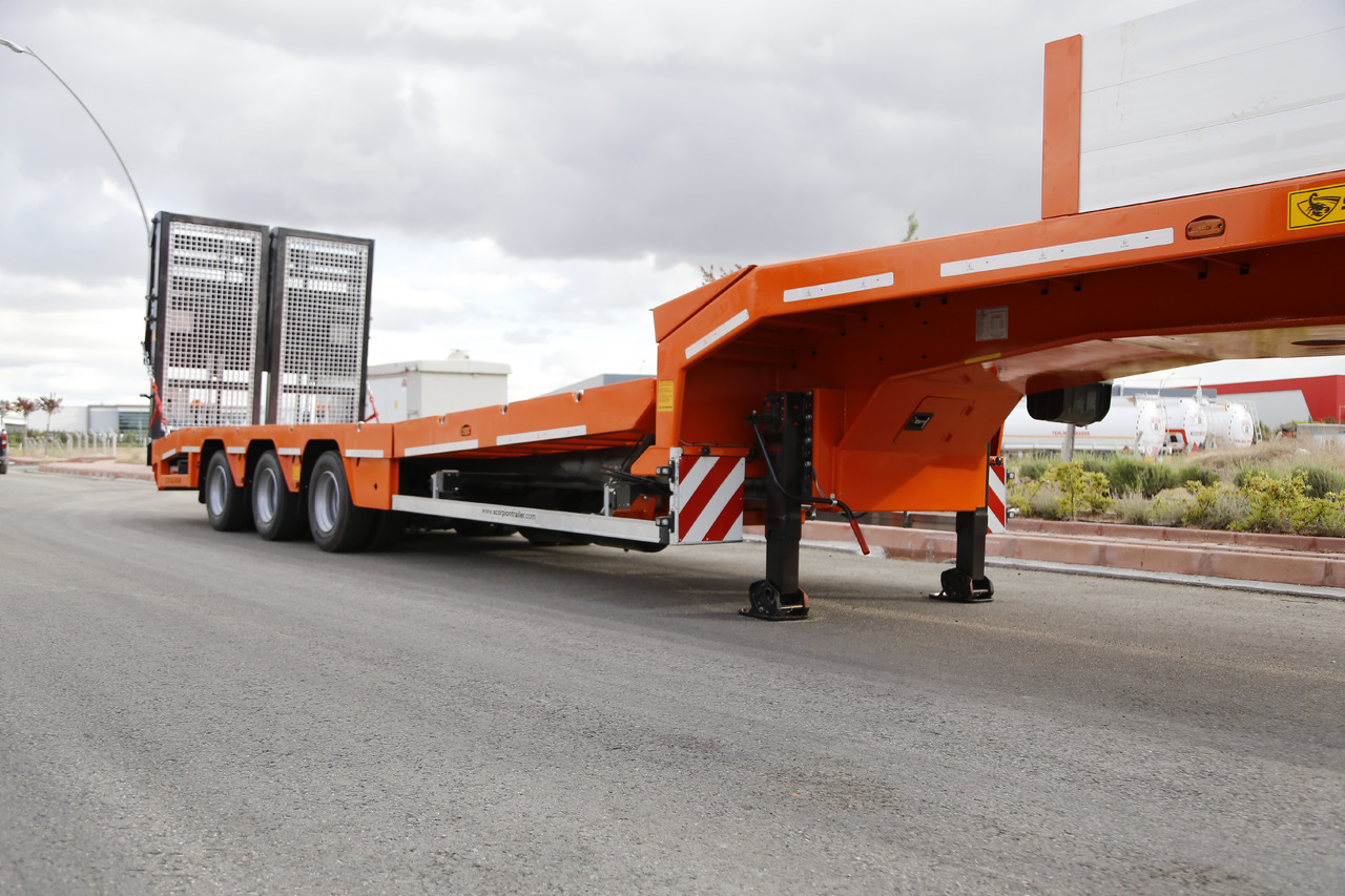 Scorpion Trailer SCORPION TRAILER 3 AXLE LOWBED SEMI TRAILER (CUSTOMIZED) - Žemo profilio platforma puspriekabė: foto 2 Scorpion Trailer SCORPION TRAILER 3 AXLE LOWBED SEMI TRAILER (CUSTOMIZED) - Žemo profilio platforma puspriekabė: foto 2