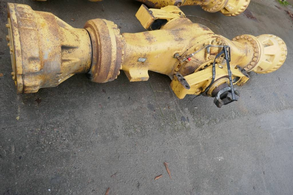 CAT 980 G, Bakaxel 1079680 - Ašis ir dalys - Statybinė technika: foto 1 CAT 980 G, Bakaxel 1079680 - Ašis ir dalys - Statybinė technika: foto 1