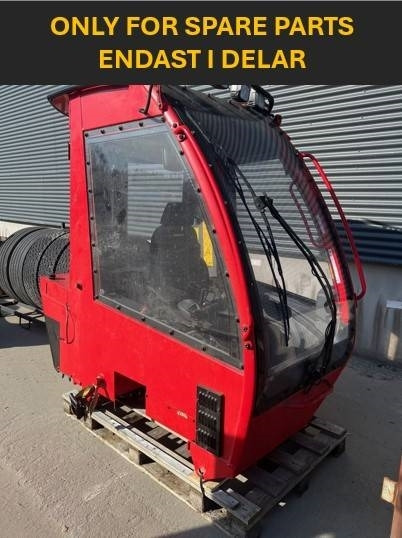Komatsu C3001 571911 Hytt - Kabina - Miško technika: foto 1 Komatsu C3001 571911 Hytt - Kabina - Miško technika: foto 1