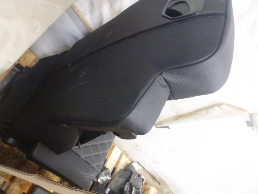 Mercedes-Benz Actros - Kabina - Sunkvežimis: foto 4 Mercedes-Benz Actros - Kabina - Sunkvežimis: foto 4