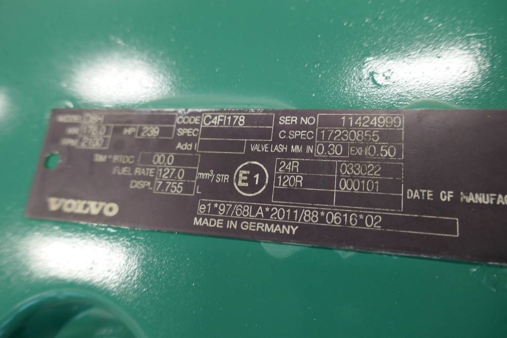 Volvo D8H nyrenoverad - Variklis - Statybinė technika: foto 3 Volvo D8H nyrenoverad - Variklis - Statybinė technika: foto 3