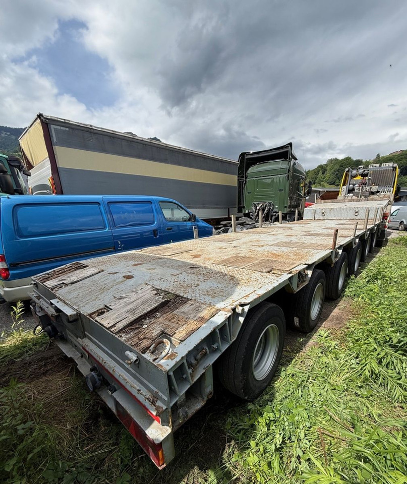 Goldhofer STZ-L6-67/80A, 94ton, verbreiterbar - Žemo profilio platforma puspriekabė: foto 3 Goldhofer STZ-L6-67/80A, 94ton, verbreiterbar - Žemo profilio platforma puspriekabė: foto 3