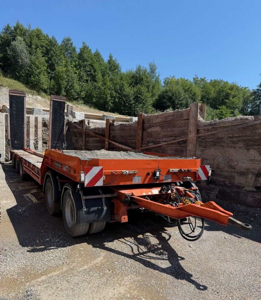 Goldhofer TZ-L 5-32/80, 44.6ton, 5 Achser gelenkt - Žemo profilio platforma priekaba: foto 1 Goldhofer TZ-L 5-32/80, 44.6ton, 5 Achser gelenkt - Žemo profilio platforma priekaba: foto 1