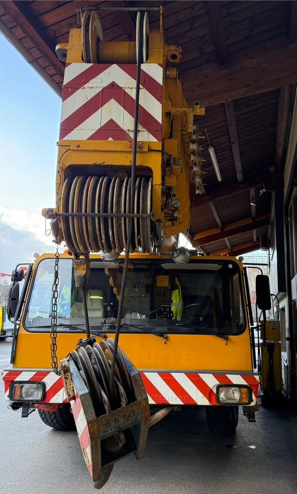 Liebherr LTM 1160/2 UTM655 10x6, FLYJIB, SWISS - Sunkvežimis su kranu: foto 2 Liebherr LTM 1160/2 UTM655 10x6, FLYJIB, SWISS - Sunkvežimis su kranu: foto 2