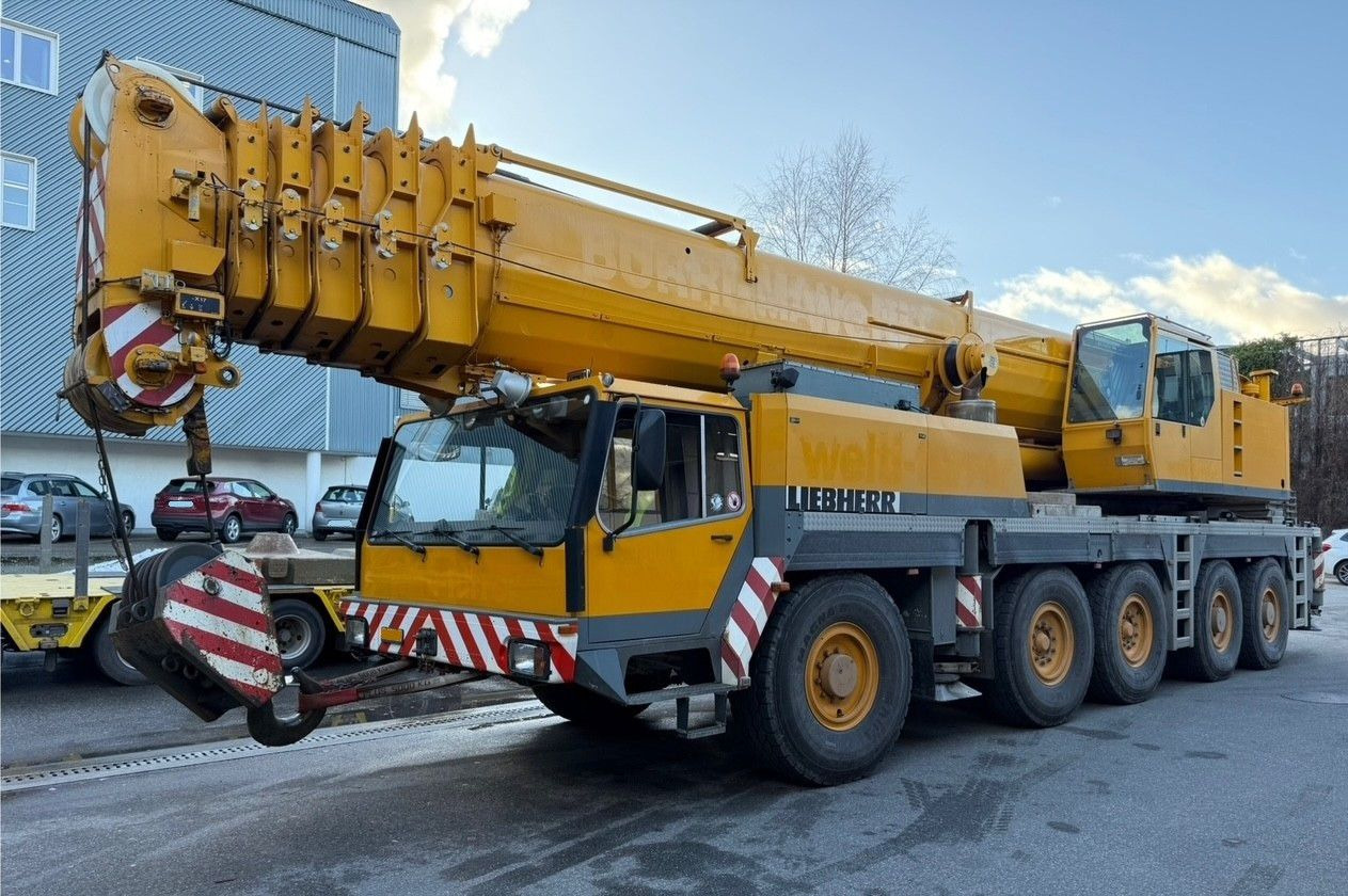 Liebherr LTM 1160/2 UTM655 10x6, FLYJIB, SWISS - Sunkvežimis su kranu: foto 3 Liebherr LTM 1160/2 UTM655 10x6, FLYJIB, SWISS - Sunkvežimis su kranu: foto 3