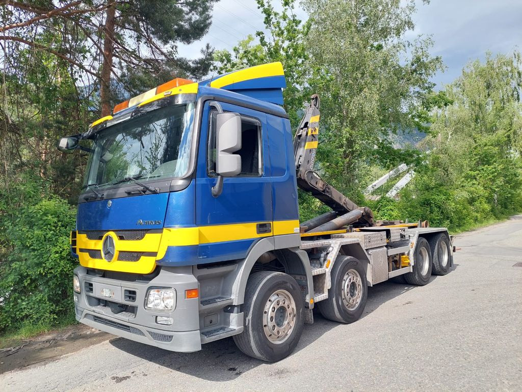 Mercedes-Benz Actros 3248 8x4, E5, MP3, EPS, Neuer Motor - Hook-lift sunkvežimis: foto 1 Mercedes-Benz Actros 3248 8x4, E5, MP3, EPS, Neuer Motor - Hook-lift sunkvežimis: foto 1