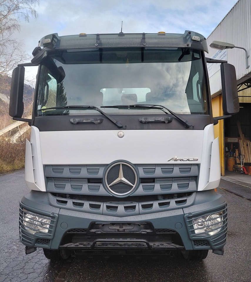 Mercedes-Benz Arocs 3243 8x4, E6, Schwing 24m, Stetter 7m3 - Betono siurblys: foto 5 Mercedes-Benz Arocs 3243 8x4, E6, Schwing 24m, Stetter 7m3 - Betono siurblys: foto 5