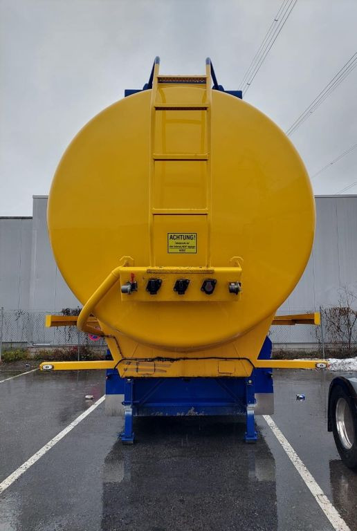 Schwarzmüller Schwingenschlögel,ADR,Diesel/Benzin, 5 Kammern - Puspriekabė cisterna: foto 4 Schwarzmüller Schwingenschlögel,ADR,Diesel/Benzin, 5 Kammern - Puspriekabė cisterna: foto 4