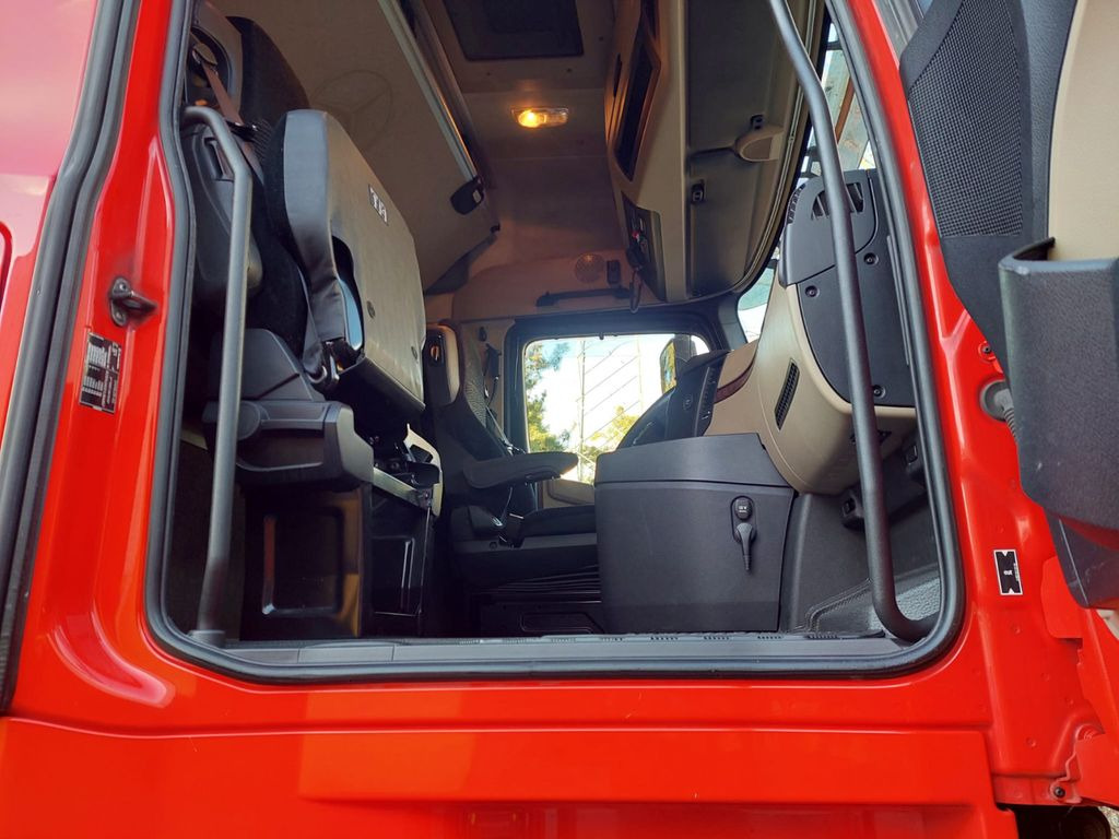 Vilkikas Mercedes-Benz Actros 1845 4x2, E6, Retarder, Schubbodenhydraul: foto 10