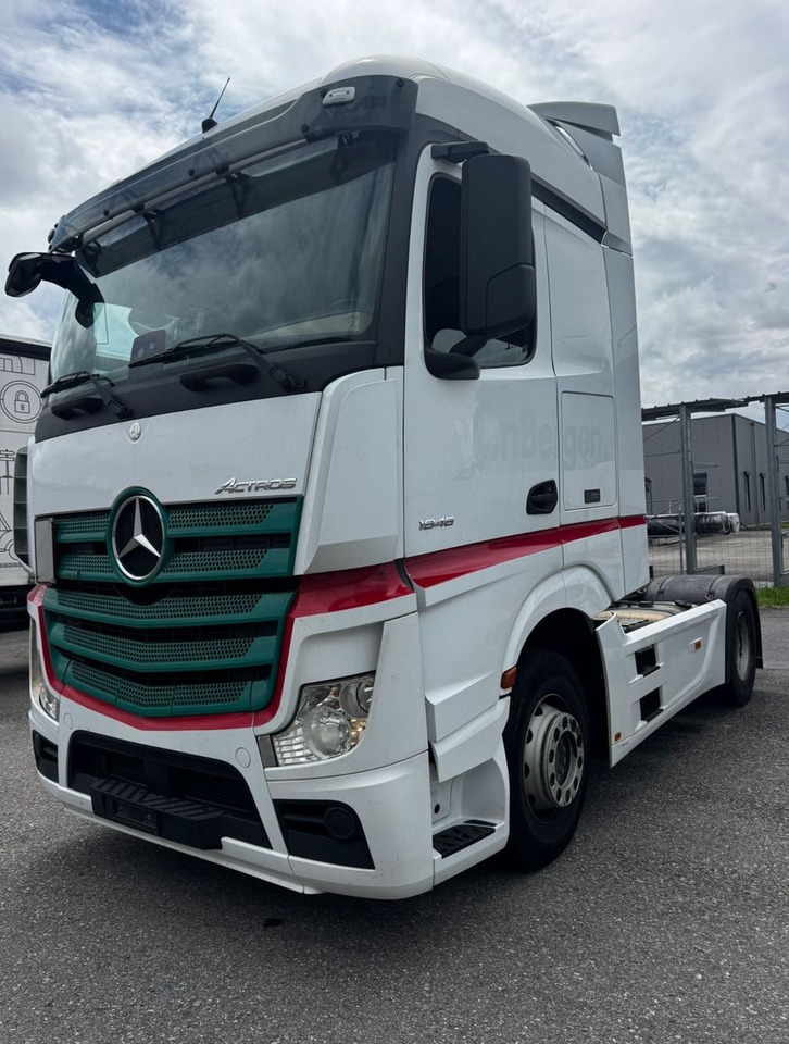 Mercedes-Benz Actros 1846 4x2, E6, Retarder, 2X - Vilkikas: foto 1 Mercedes-Benz Actros 1846 4x2, E6, Retarder, 2X - Vilkikas: foto 1