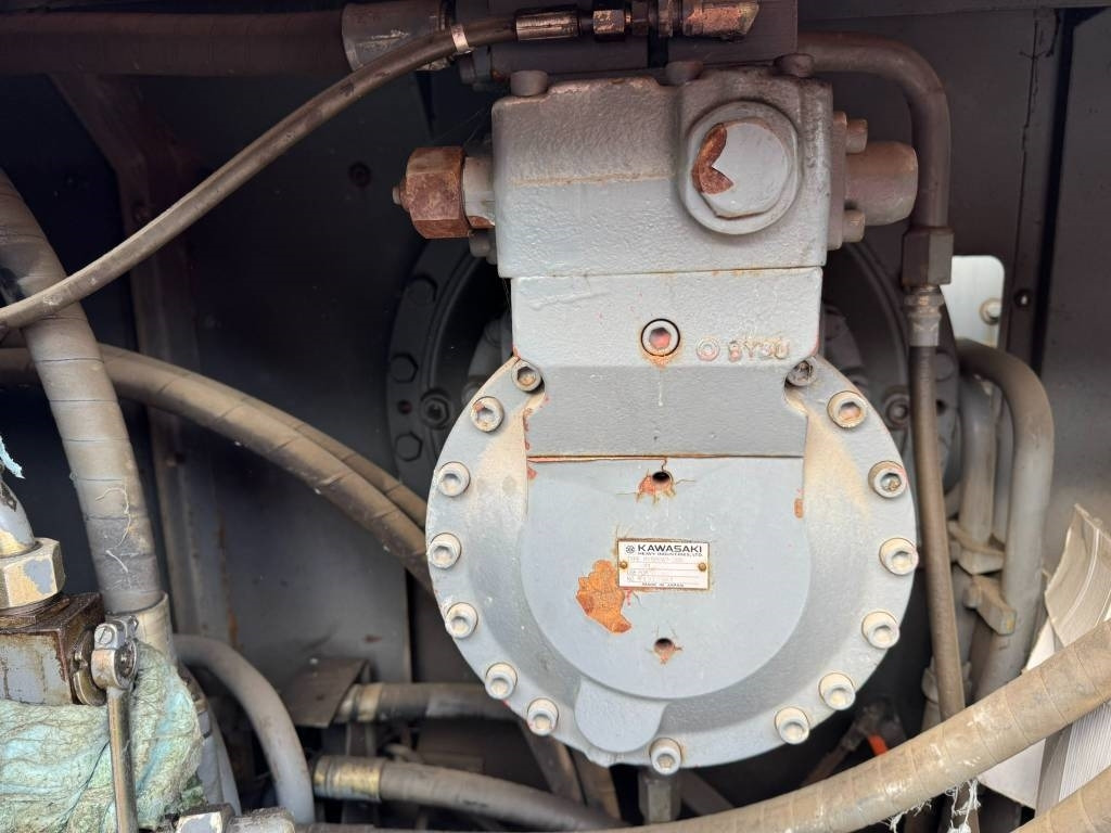 Vikšrinis kranas Hitachi KH300-3 PD: foto 15