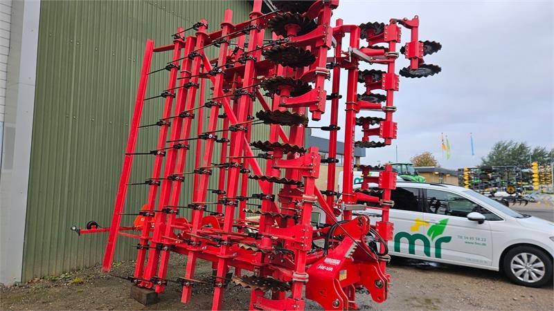 He-Va Top strigle 800 - Akėčios: foto 1 He-Va Top strigle 800 - Akėčios: foto 1