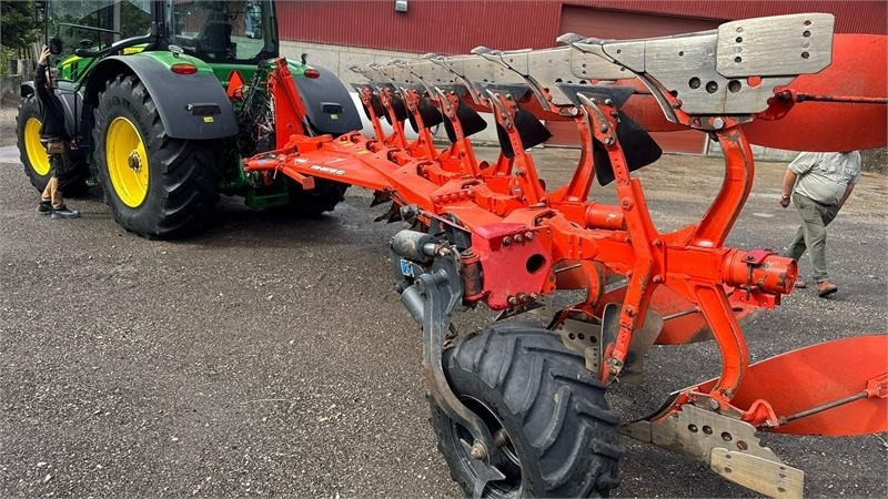Kuhn Vari Master 183 6 Furet 183 - Plūgas: foto 1 Kuhn Vari Master 183 6 Furet 183 - Plūgas: foto 1