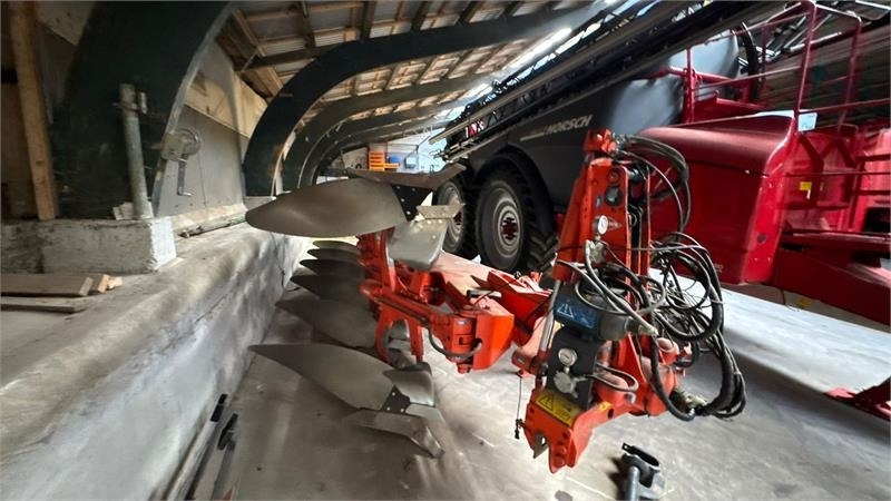 Kuhn Vari Master 183 6 Furet 183 - Plūgas: foto 4 Kuhn Vari Master 183 6 Furet 183 - Plūgas: foto 4