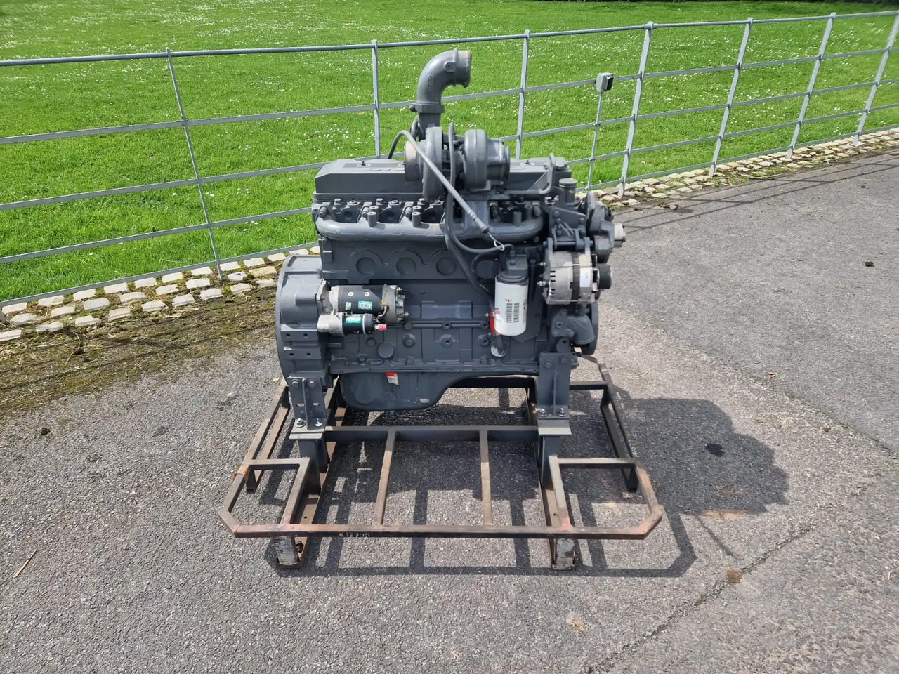 Cummins CPL3900 6BTA Engine 5.9 litre - Variklis - Statybinė technika: foto 2 Cummins CPL3900 6BTA Engine 5.9 litre - Variklis - Statybinė technika: foto 2