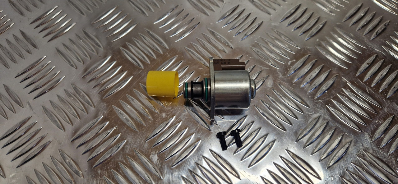 Delphi inlet metering Valve 28233373 - Variklis ir dalys - Statybinė technika: foto 3 Delphi inlet metering Valve 28233373 - Variklis ir dalys - Statybinė technika: foto 3
