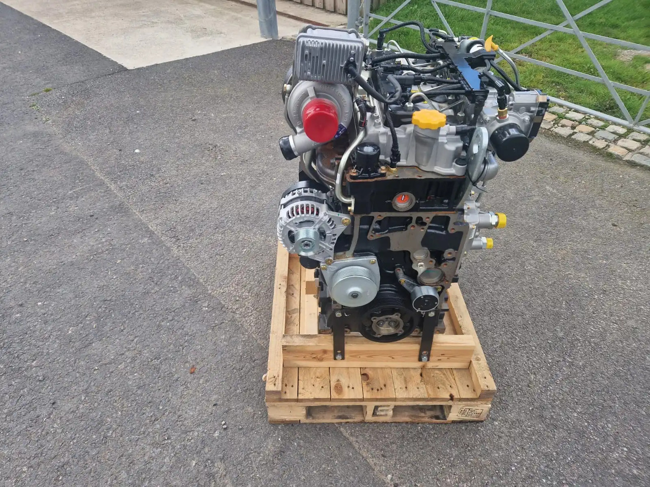 JCB 81kw unused engine 444 TA4 - Variklis - Statybinė technika: foto 3 JCB 81kw unused engine 444 TA4 - Variklis - Statybinė technika: foto 3