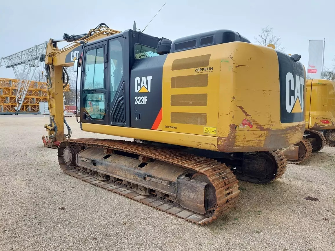 2017 Caterpillar 323F - Vikšrinis ekskavatorius: foto 4 2017 Caterpillar 323F - Vikšrinis ekskavatorius: foto 4