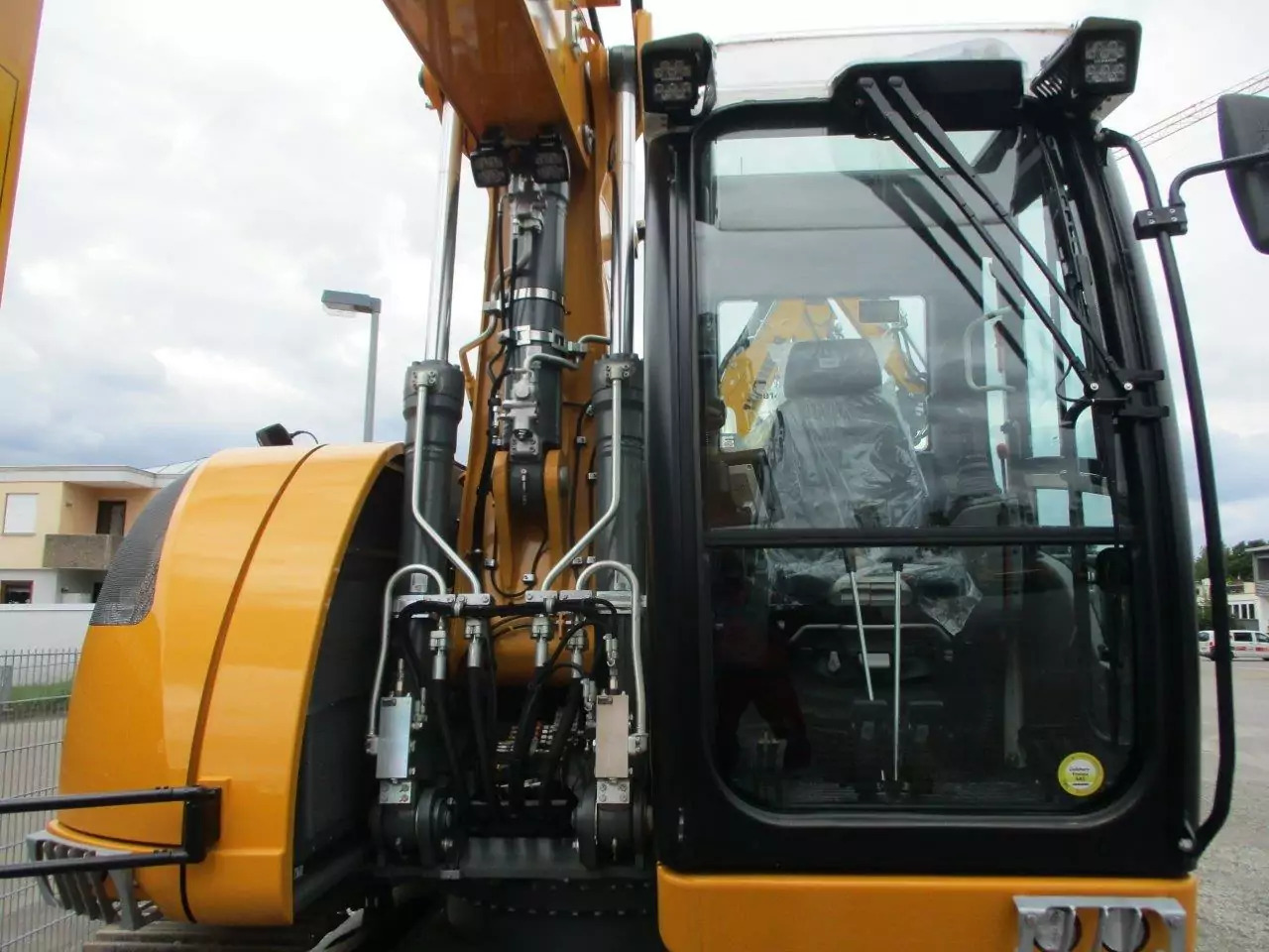 2023 Liebherr R 914 Compact G6.1-D - Vikšrinis ekskavatorius: foto 5 2023 Liebherr R 914 Compact G6.1-D - Vikšrinis ekskavatorius: foto 5