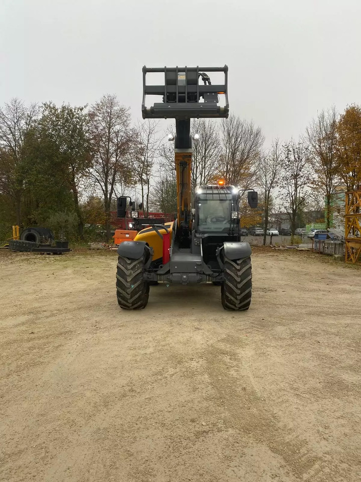 2023 Liebherr T 46-7s - Teleskopinis krautuvas: foto 4 2023 Liebherr T 46-7s - Teleskopinis krautuvas: foto 4