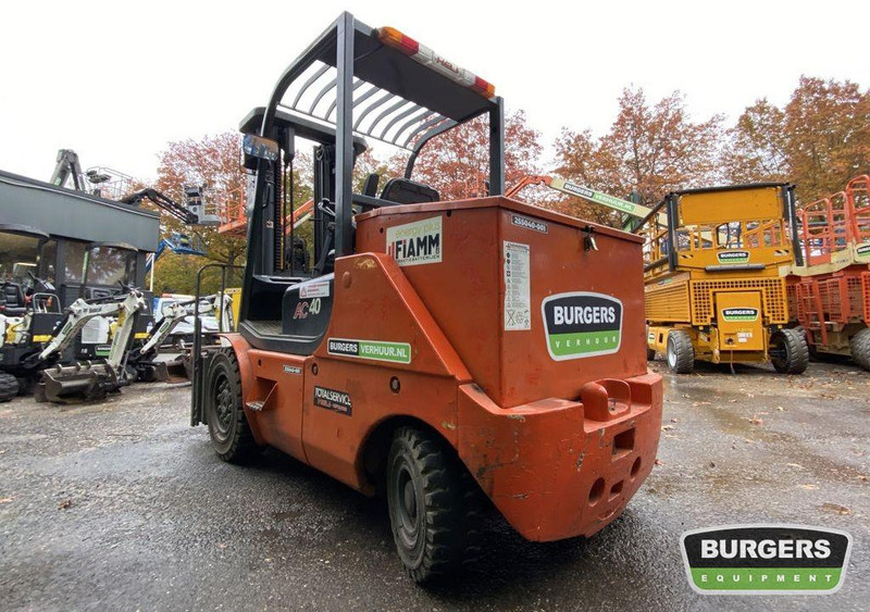 Heli Heftruck AC40 - Elektrinis krautuvas: foto 4 Heli Heftruck AC40 - Elektrinis krautuvas: foto 4