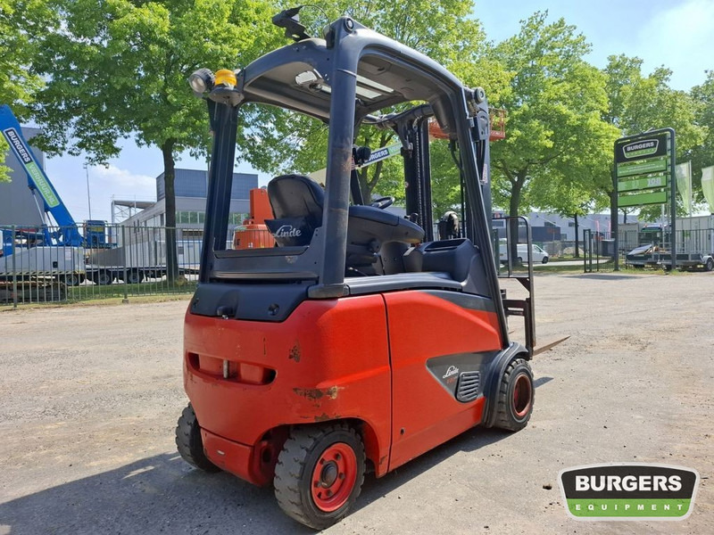 Linde E20PH - Elektrinis krautuvas: foto 3 Linde E20PH - Elektrinis krautuvas: foto 3