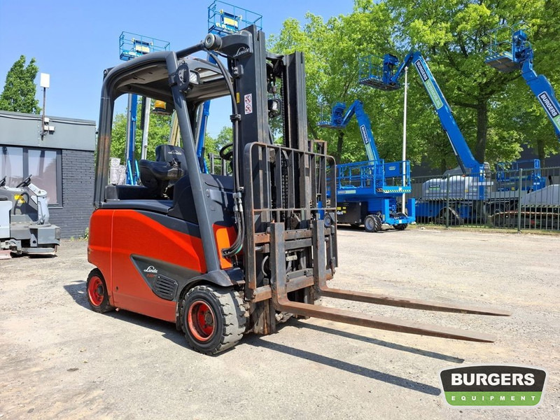 Linde E20PH - Elektrinis krautuvas: foto 2 Linde E20PH - Elektrinis krautuvas: foto 2