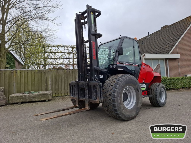 Manitou M30-4 - Krautuvas-visureigis: foto 1 Manitou M30-4 - Krautuvas-visureigis: foto 1