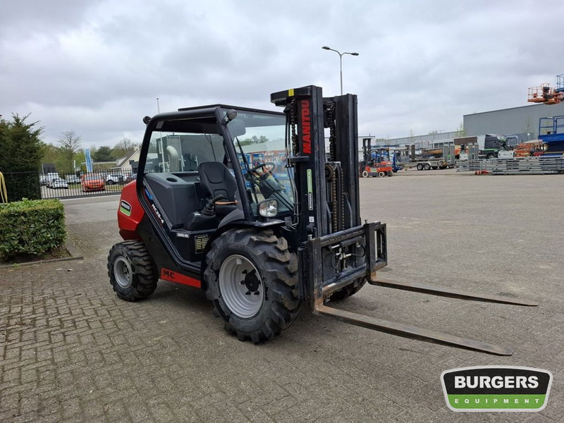 Manitou MC 25-4 D K ST5 S1 Buggy - Krautuvas-visureigis: foto 2 Manitou MC 25-4 D K ST5 S1 Buggy - Krautuvas-visureigis: foto 2