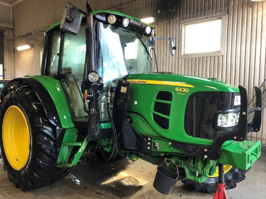 John Deere 6430 dismantled : only spare parts - Traktorius: foto 5 John Deere 6430 dismantled : only spare parts - Traktorius: foto 5