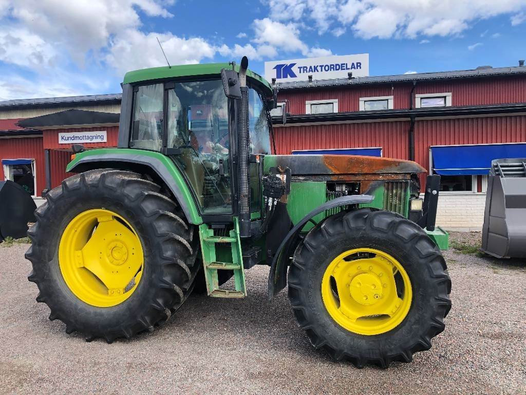 John Deere 6900 Dismantled: only spare parts - Traktorius: foto 1 John Deere 6900 Dismantled: only spare parts - Traktorius: foto 1