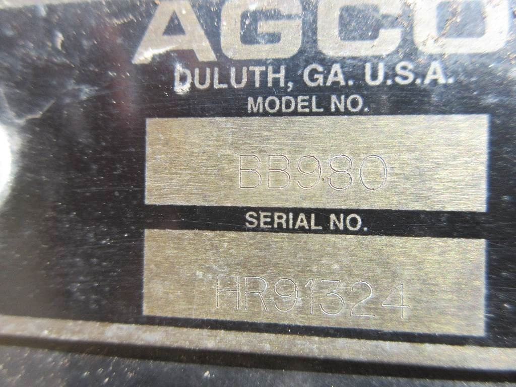 New Holland BB980 Damaged / Skadad - Stačiakampių ryšulių presas: foto 2 New Holland BB980 Damaged / Skadad - Stačiakampių ryšulių presas: foto 2