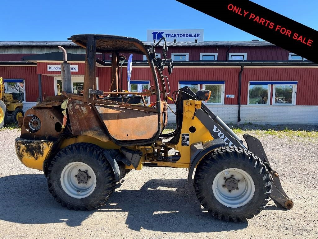 Volvo L 25 B Dismantled. Only specific spare parts - Ratinis krautuvas: foto 1 Volvo L 25 B Dismantled. Only specific spare parts - Ratinis krautuvas: foto 1