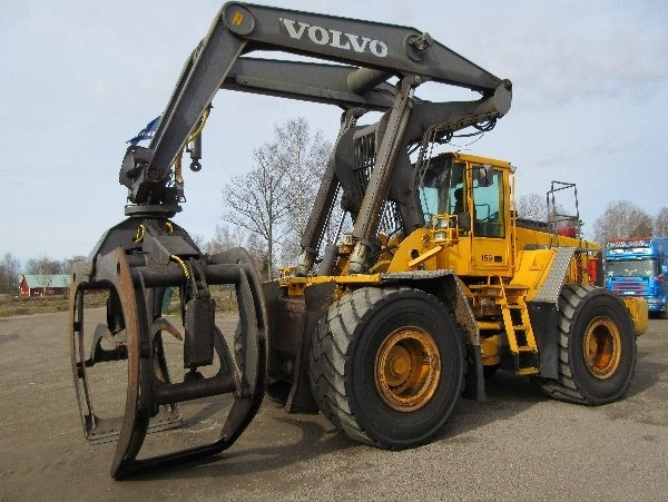 Volvo L180D HL Delar / Parts - Ratinis krautuvas: foto 1 Volvo L180D HL Delar / Parts - Ratinis krautuvas: foto 1