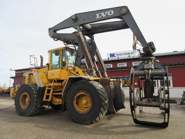 Volvo L180D HL Delar / Parts - Ratinis krautuvas: foto 3 Volvo L180D HL Delar / Parts - Ratinis krautuvas: foto 3