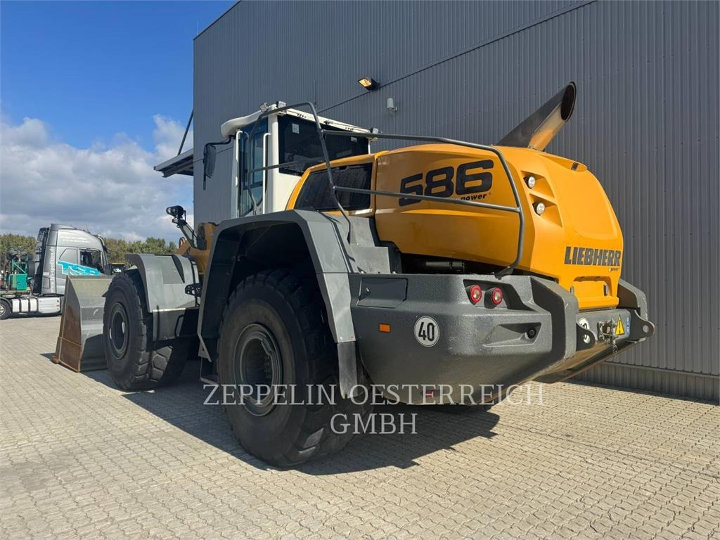 Liebherr L586 - Ratinis krautuvas: foto 4 Liebherr L586 - Ratinis krautuvas: foto 4