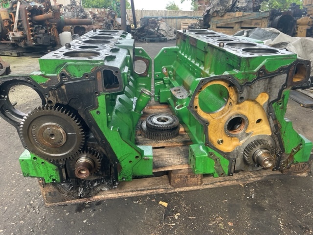 Cilindrų blokas - Žemės ūkio technika Blok Silnika - John Deere RG 6081: foto 7