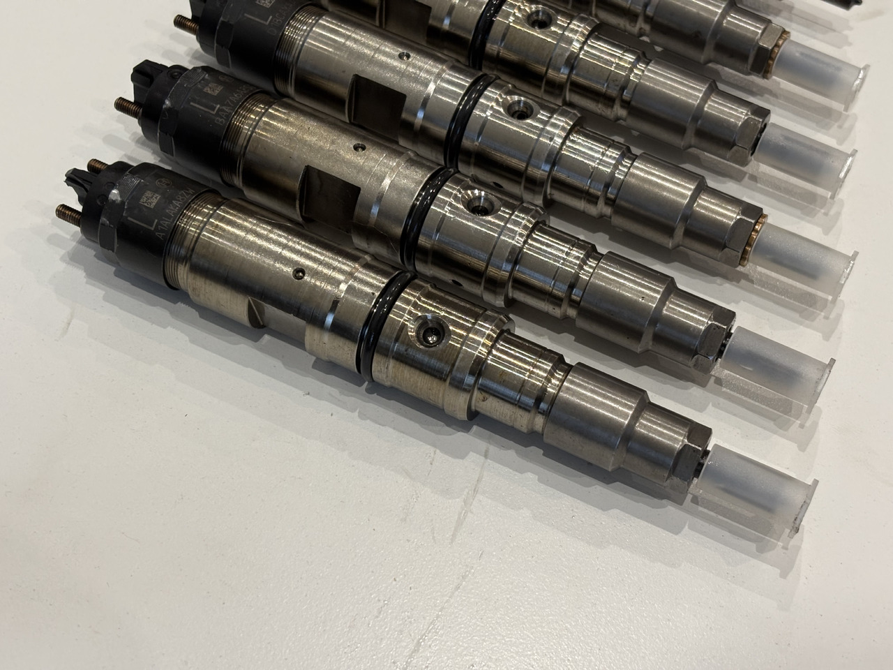 Bosch 04514650 Wtryskiwacz Po Regeneracji - Purkštukas - Traktorius: foto 5 Bosch 04514650 Wtryskiwacz Po Regeneracji - Purkštukas - Traktorius: foto 5