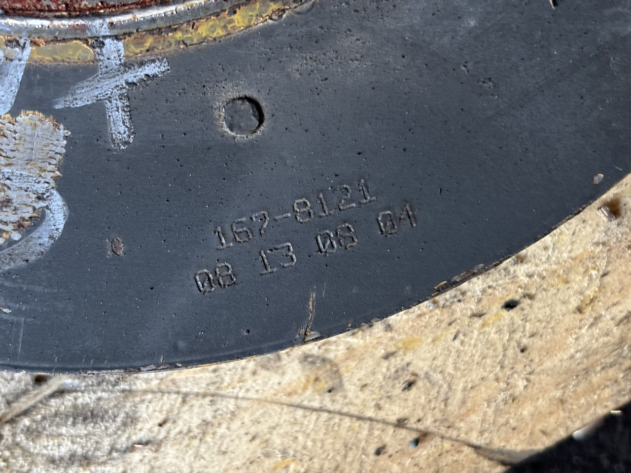 CAT Caterpillar C9 167-8121 Tłumik drgań wału korbowego 1678121 - Alkūninis velenas - Žemės ūkio technika: foto 2 CAT Caterpillar C9 167-8121 Tłumik drgań wału korbowego 1678121 - Alkūninis velenas - Žemės ūkio technika: foto 2