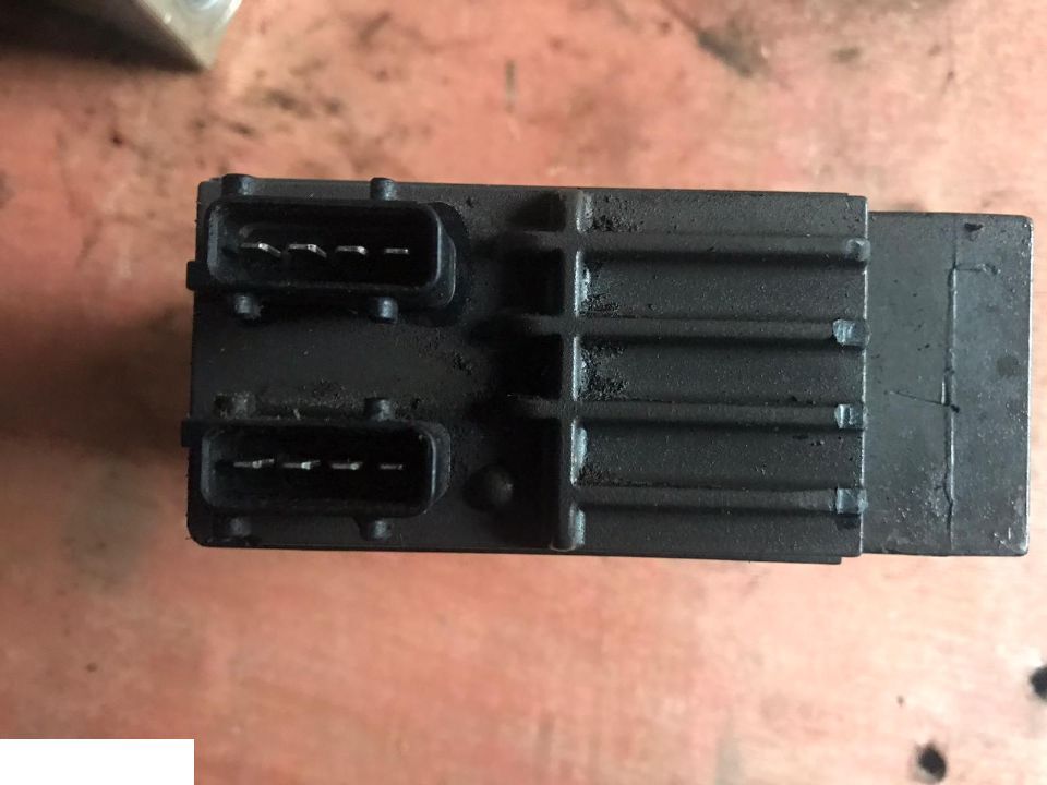CEWKI DO ROZDZIELACZA SAUER DANFOSS 11-32 VDC - Elektros sistema - Žemės ūkio technika: foto 3 CEWKI DO ROZDZIELACZA SAUER DANFOSS 11-32 VDC - Elektros sistema - Žemės ūkio technika: foto 3