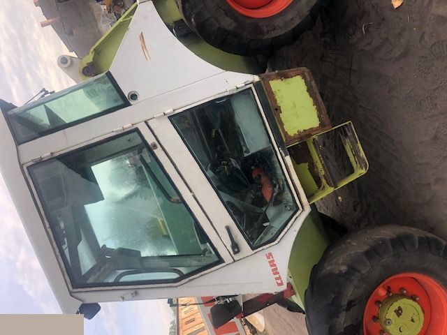 Claas Ranger - Drzwi - Durys ir dalys - Teleskopinis krautuvas: foto 1 Claas Ranger - Drzwi - Durys ir dalys - Teleskopinis krautuvas: foto 1