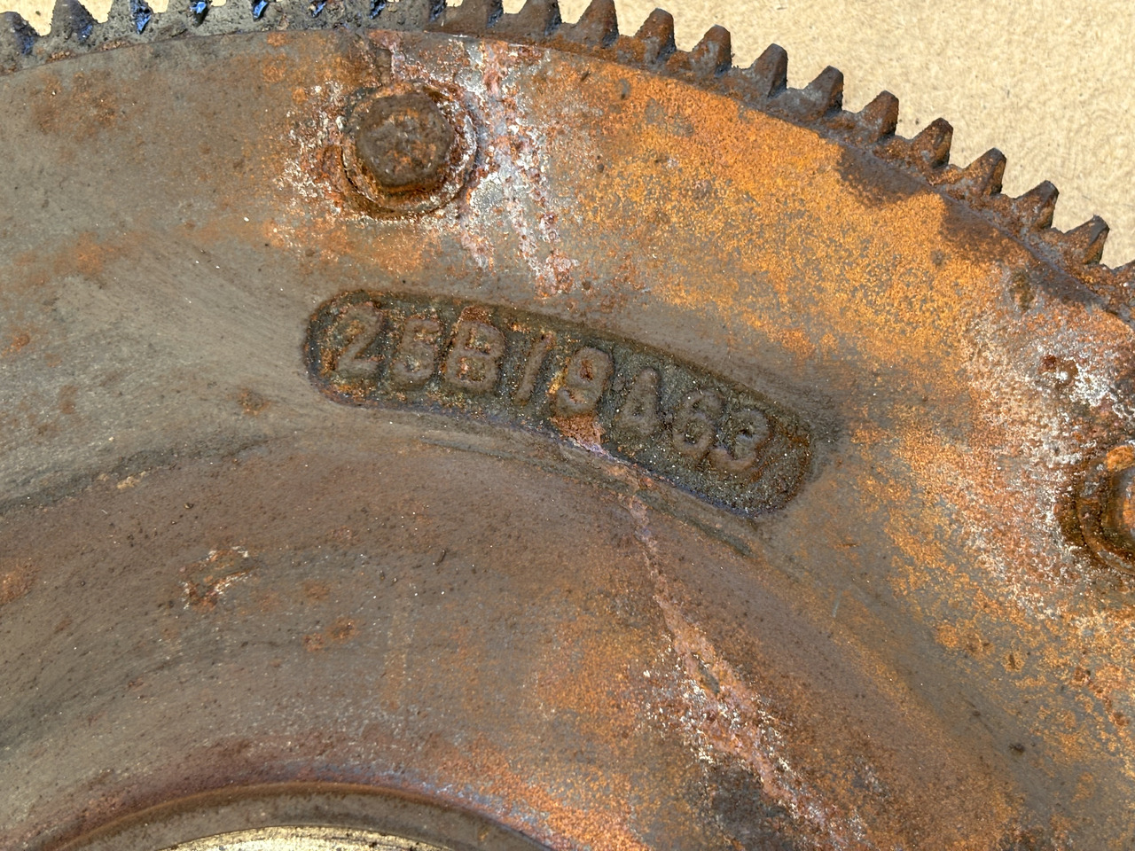 Cummins 8.3 6CT 6CTA 6CTAA Koło zamachowe 3993881 - Smagratis - Žemės ūkio technika: foto 4 Cummins 8.3 6CT 6CTA 6CTAA Koło zamachowe 3993881 - Smagratis - Žemės ūkio technika: foto 4