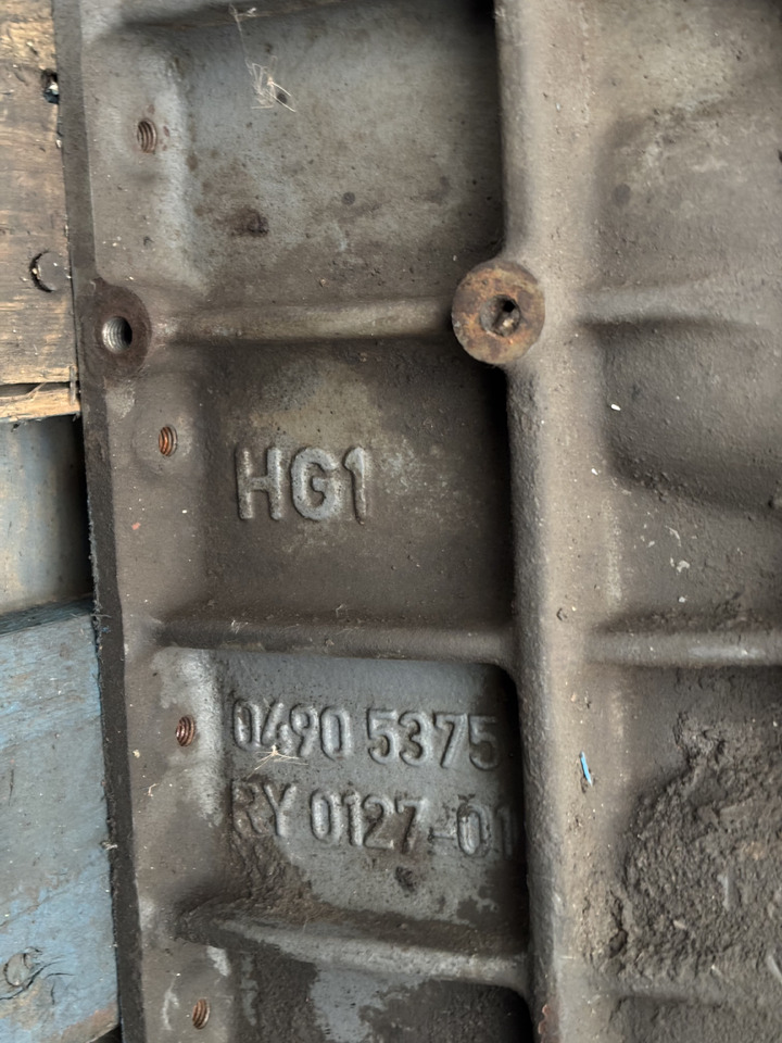 DEUTZ TCD2013L064V TCD 2013 L06 4V 04905375 Blok Silnika - Cilindrų blokas - Žemės ūkio technika: foto 2 DEUTZ TCD2013L064V TCD 2013 L06 4V 04905375 Blok Silnika - Cilindrų blokas - Žemės ūkio technika: foto 2