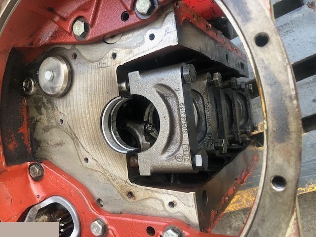 Deutz F4L1011 04173146r - Blok Silnika - Cilindrų blokas - Žemės ūkio technika: foto 3 Deutz F4L1011 04173146r - Blok Silnika - Cilindrų blokas - Žemės ūkio technika: foto 3