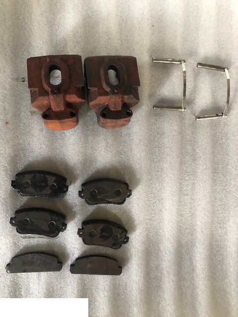 Dociski Hamulcowe - Merlo - Stabdžių dalys - Žemės ūkio technika: foto 1 Dociski Hamulcowe - Merlo - Stabdžių dalys - Žemės ūkio technika: foto 1