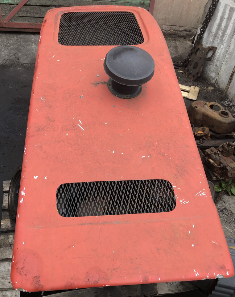 Faresin-maska/pokrywa silnika - Kapotas - Žemės ūkio technika: foto 3 Faresin-maska/pokrywa silnika - Kapotas - Žemės ūkio technika: foto 3