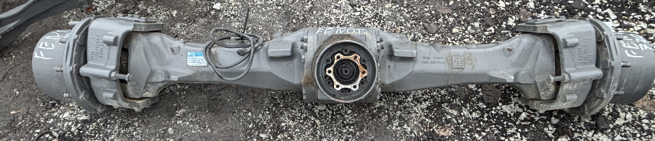 Fendt 720 724 ZF TSA 20 TSA20 4475065029 Most Przedni Zwrotnica Zwolnica Układ Planetarny - Šoninė pavara - Žemės ūkio technika: foto 2 Fendt 720 724 ZF TSA 20 TSA20 4475065029 Most Przedni Zwrotnica Zwolnica Układ Planetarny - Šoninė pavara - Žemės ūkio technika: foto 2