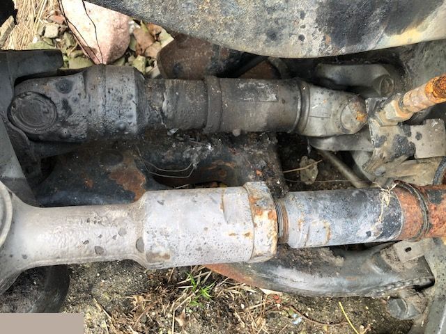 Fendt 927 - Półoś Mostu Przedniego - Cardan - Pusašis - Žemės ūkio technika: foto 3 Fendt 927 - Półoś Mostu Przedniego - Cardan - Pusašis - Žemės ūkio technika: foto 3