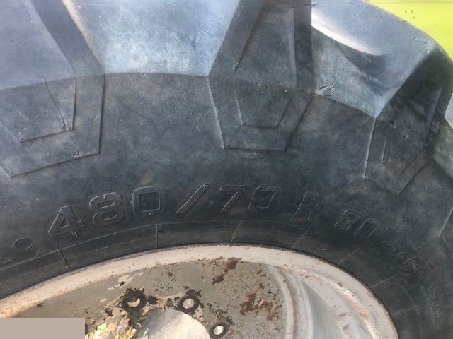 JCB Fastrack - Koła 480/70 R30 - Ratas - Žemės ūkio technika: foto 2 JCB Fastrack - Koła 480/70 R30 - Ratas - Žemės ūkio technika: foto 2